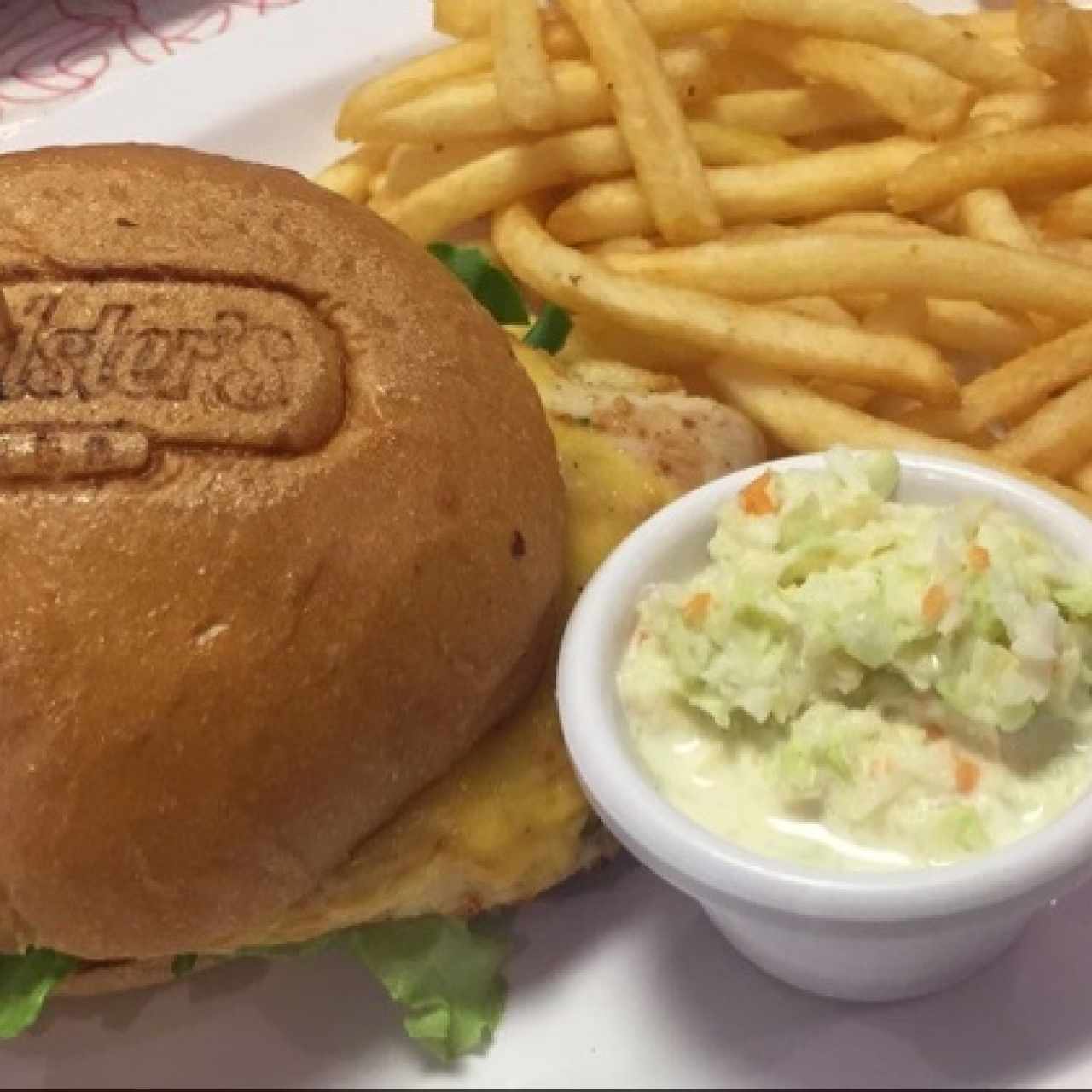 hamburguesa de filete de pollo