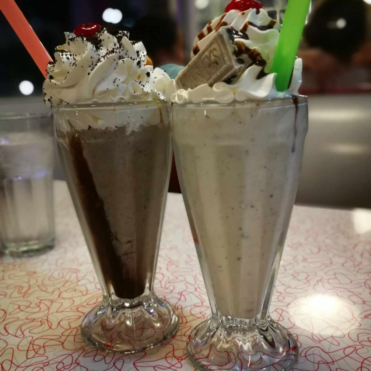 milkshake de Chips y Oreo, milkshake de Hersheys blanco