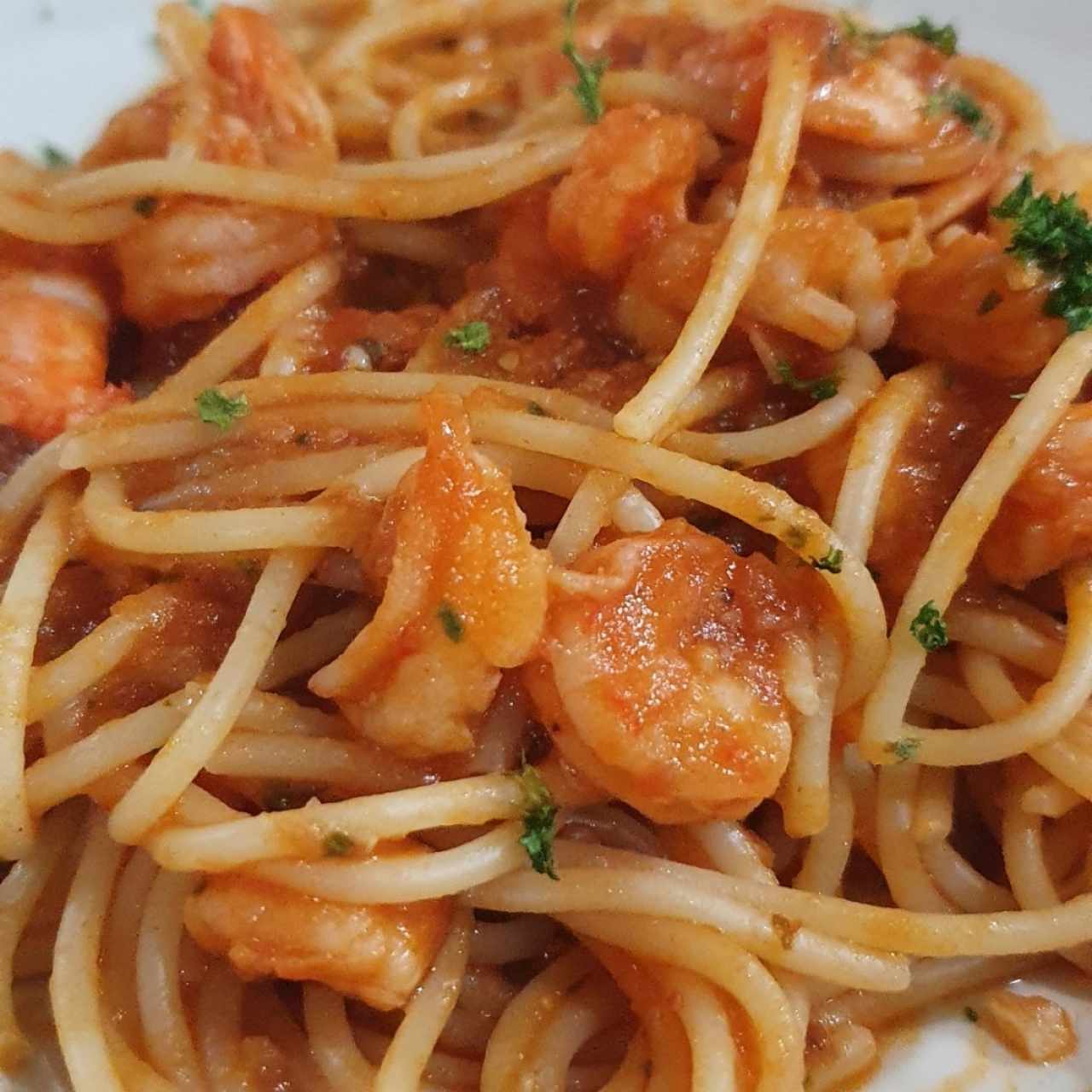 Spaguetti con camarones 