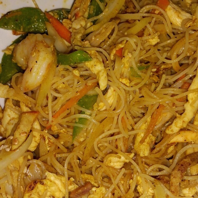 Fideos Singapur