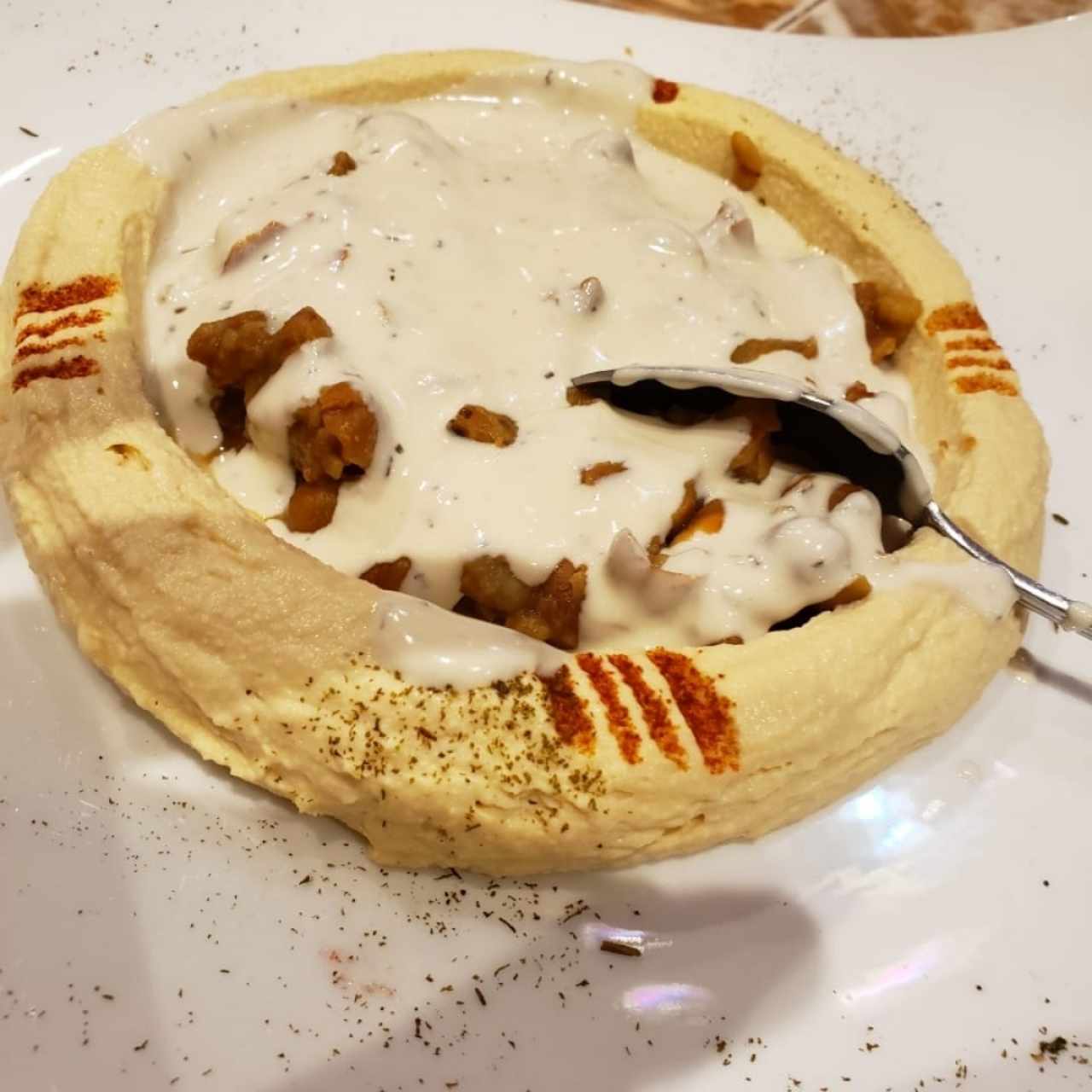 Hummus foul y falafel con tahine