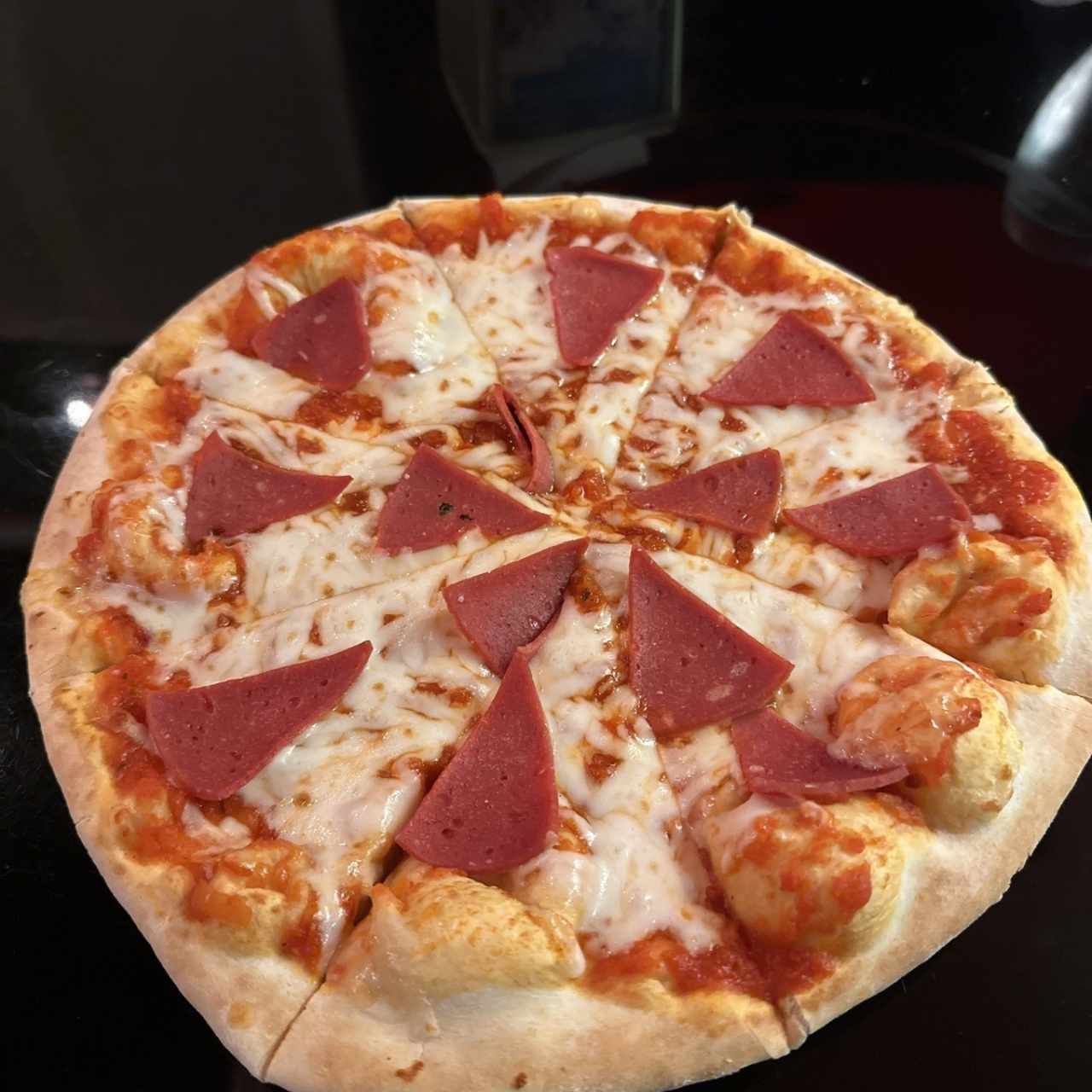 Pizzas - Pizza con Salami
