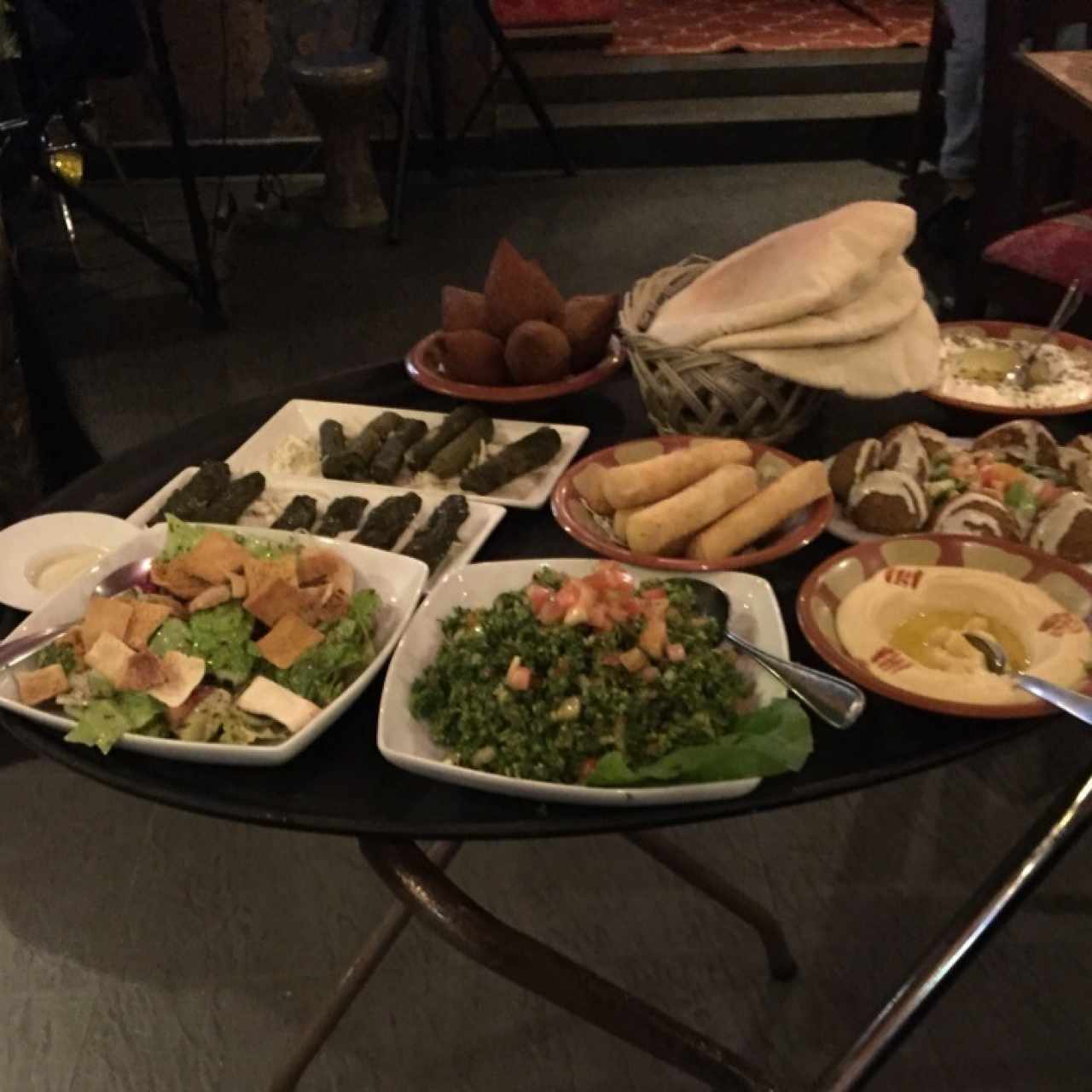mesa libanesa para 6 personas
