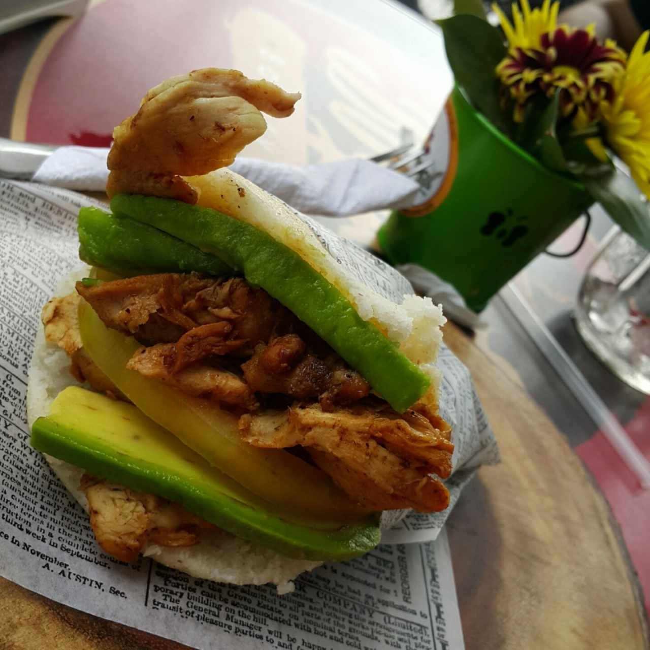 arepa con pernil