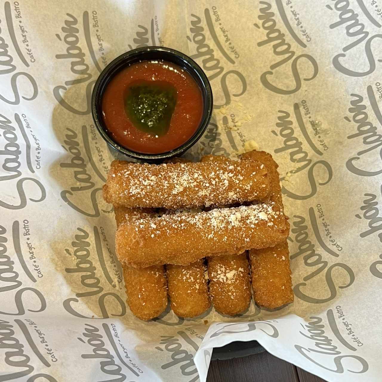 Starters - Mozzarella Stiks