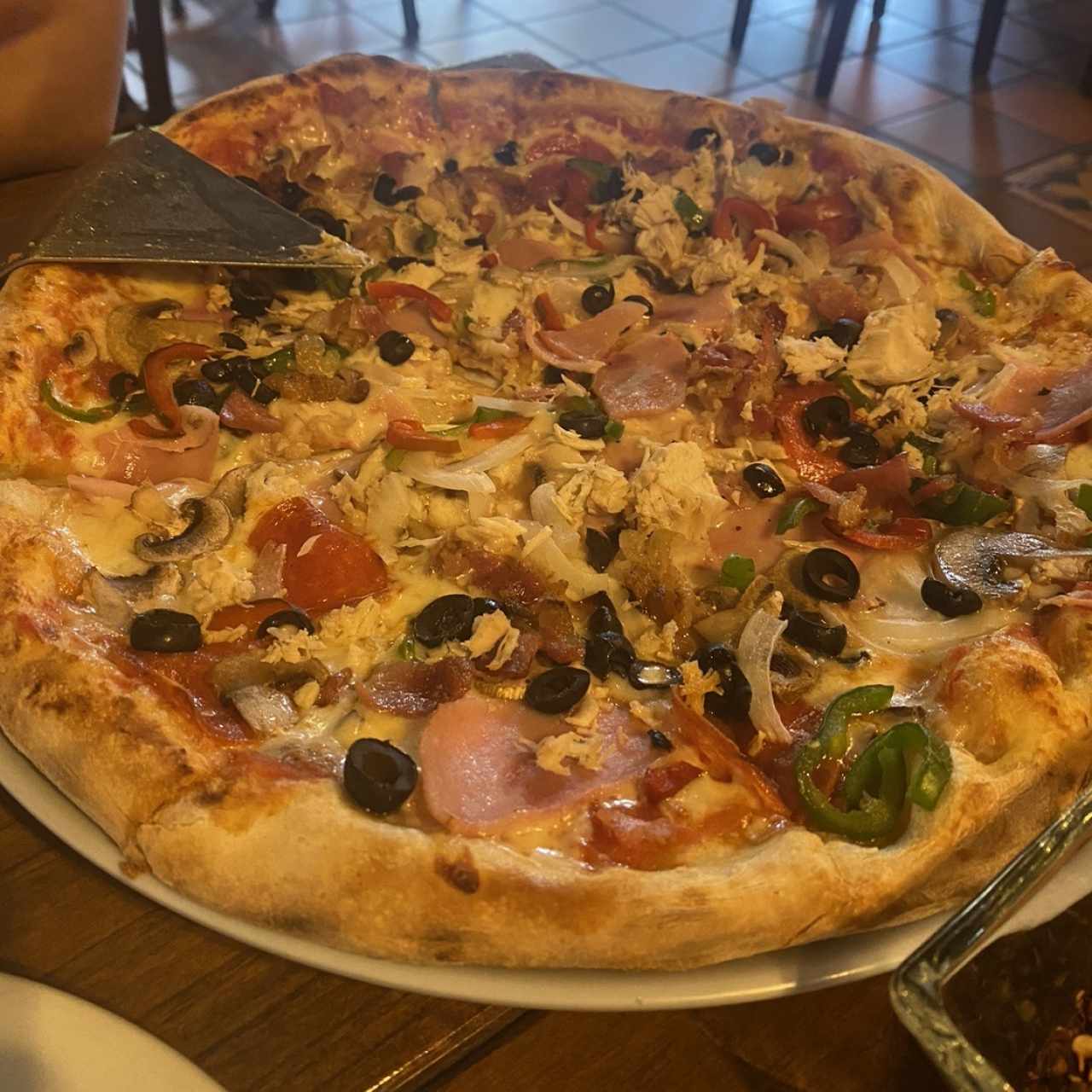 Pizzas - Pizza Costa Verde
