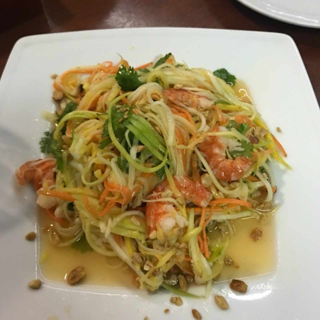 Ensalada de Mango con Camarones