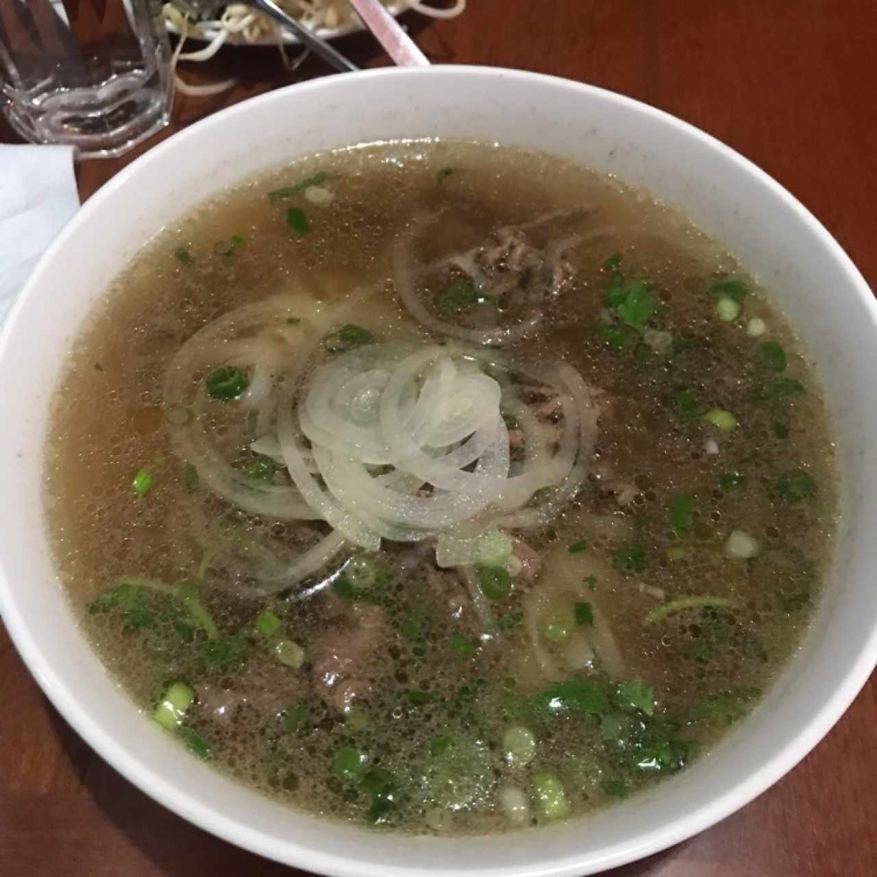 pho de carne salteads