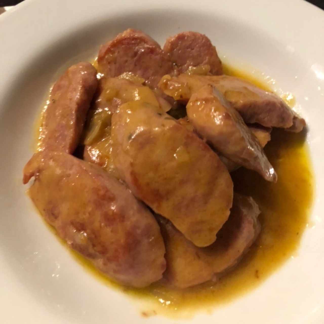 Salchicha al vino