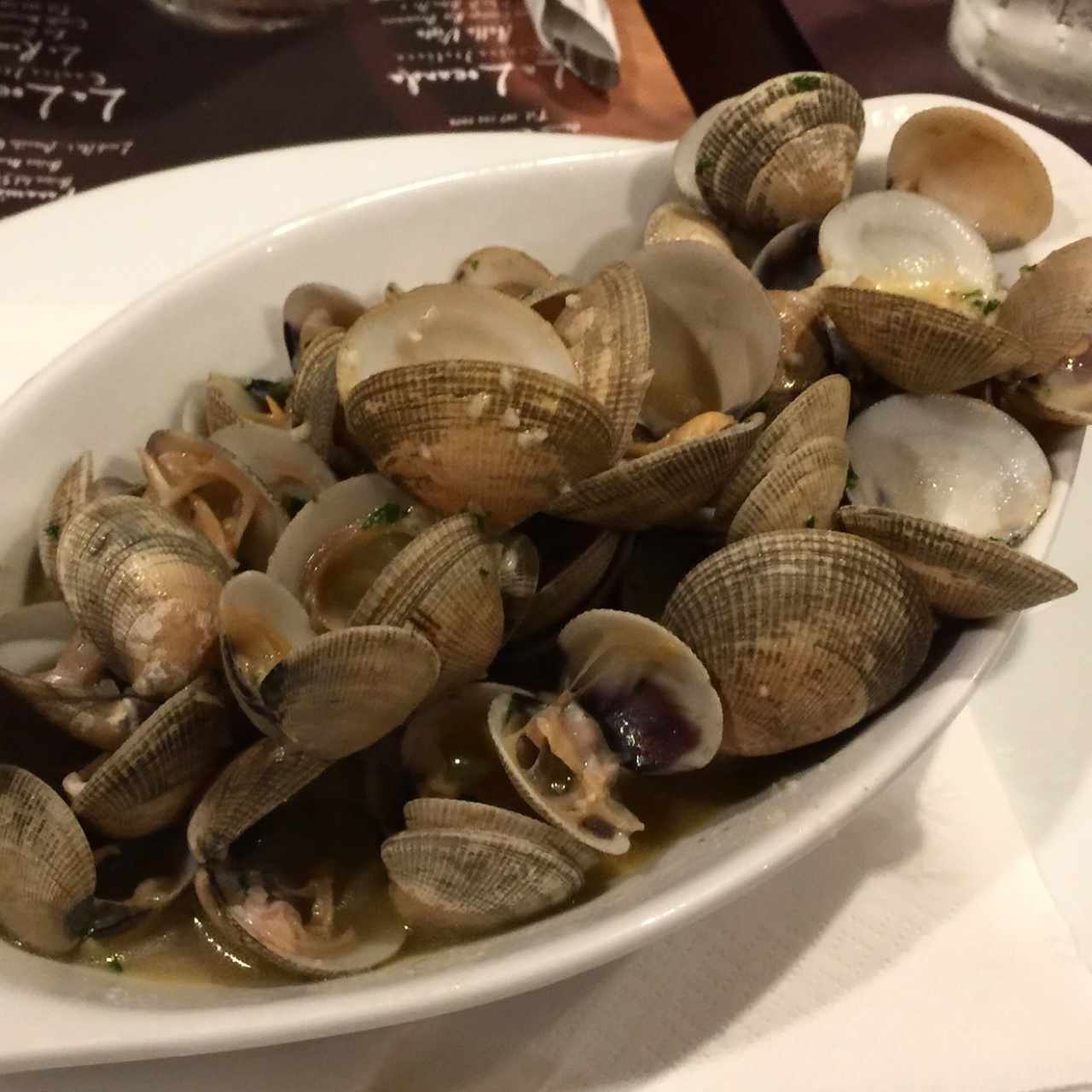 clams with garlic sauce