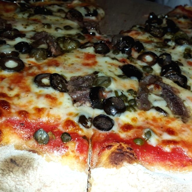 Pizza de anchoas