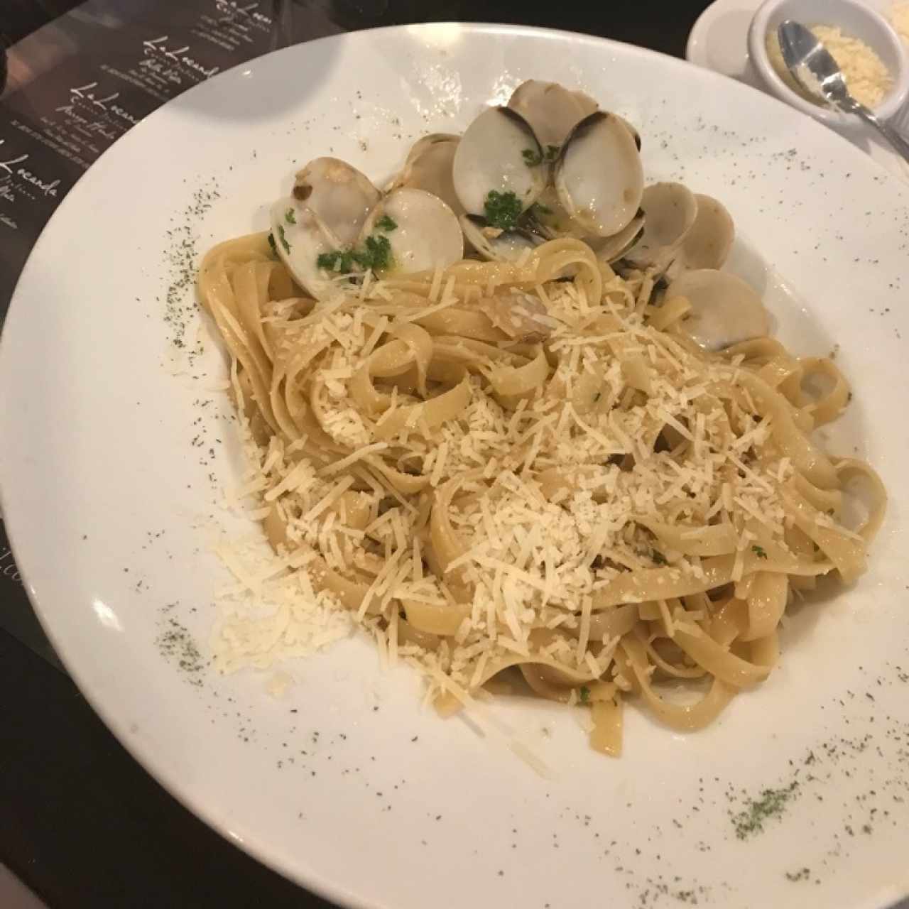 fettuccine vongole