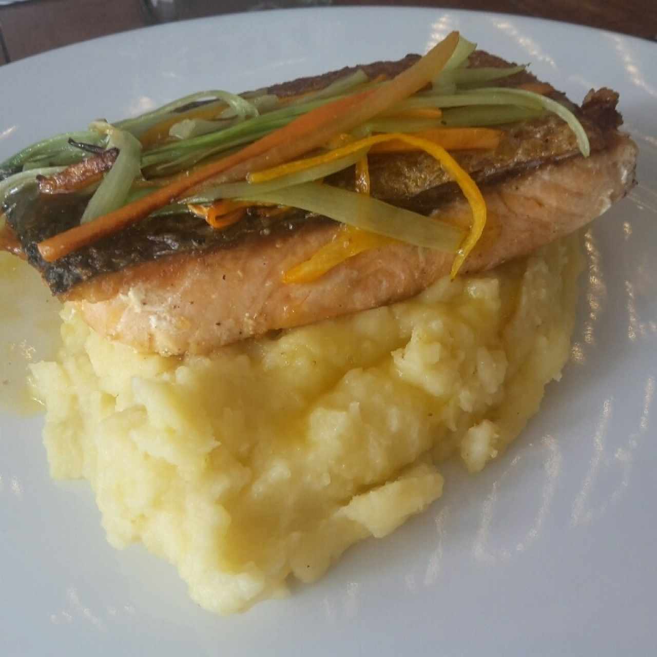 salmon en salsa de piña ❤❤❤