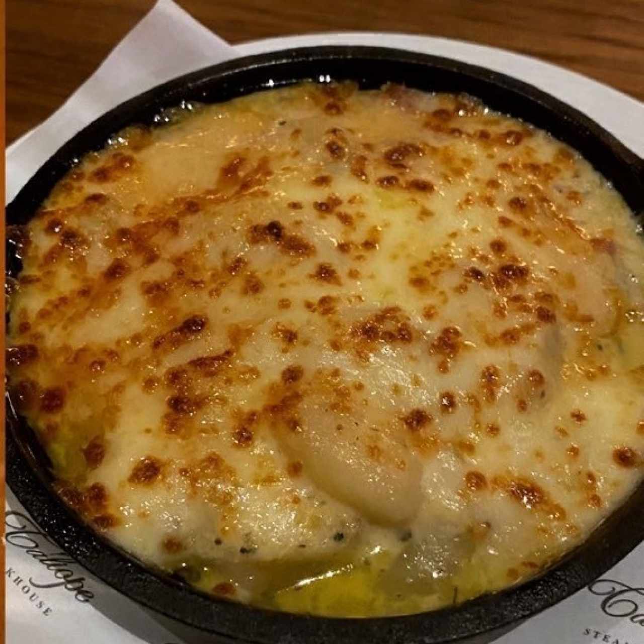 Gnocchi Mac and Cheese Trufado con Jamón Serrano