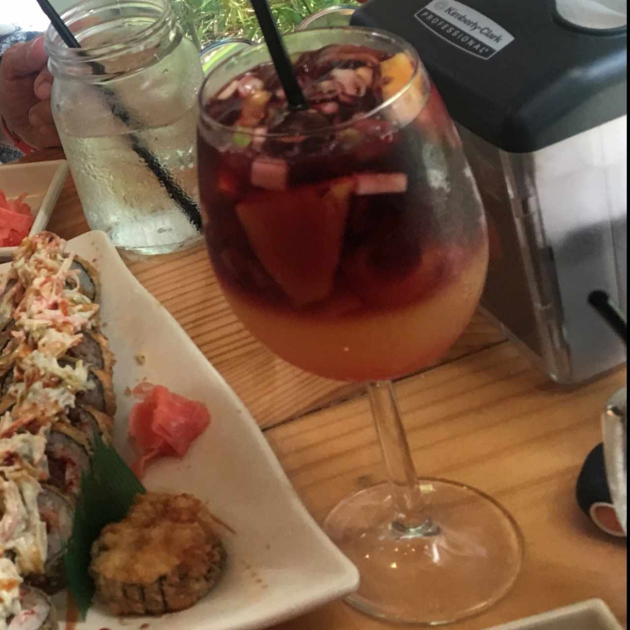 Sangria Tricolor