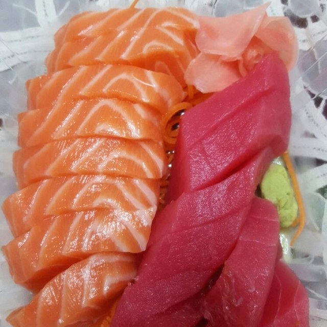 Sashimi de Salmon y Atún 