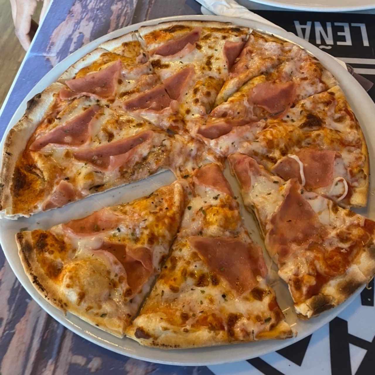 Pizza con jamón Tamaño mediano