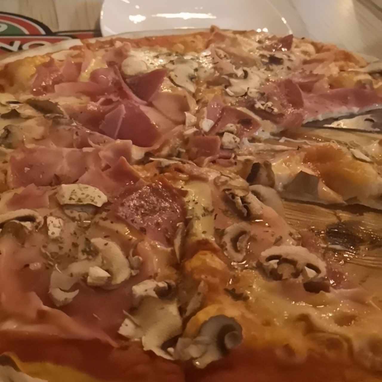 Pizza 4 estaciones