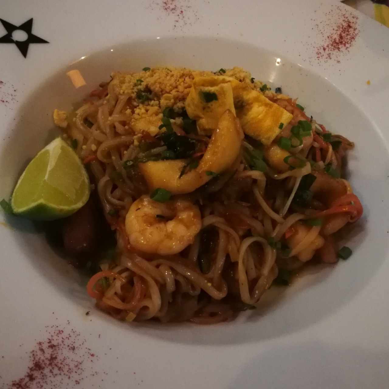 Pad thai de mariscos