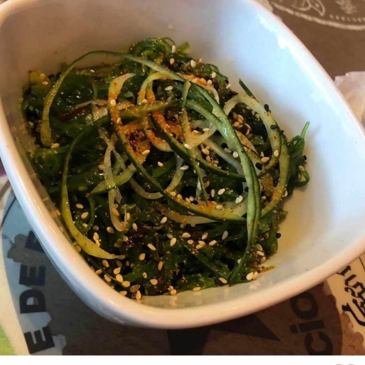 ensalada algas edamame