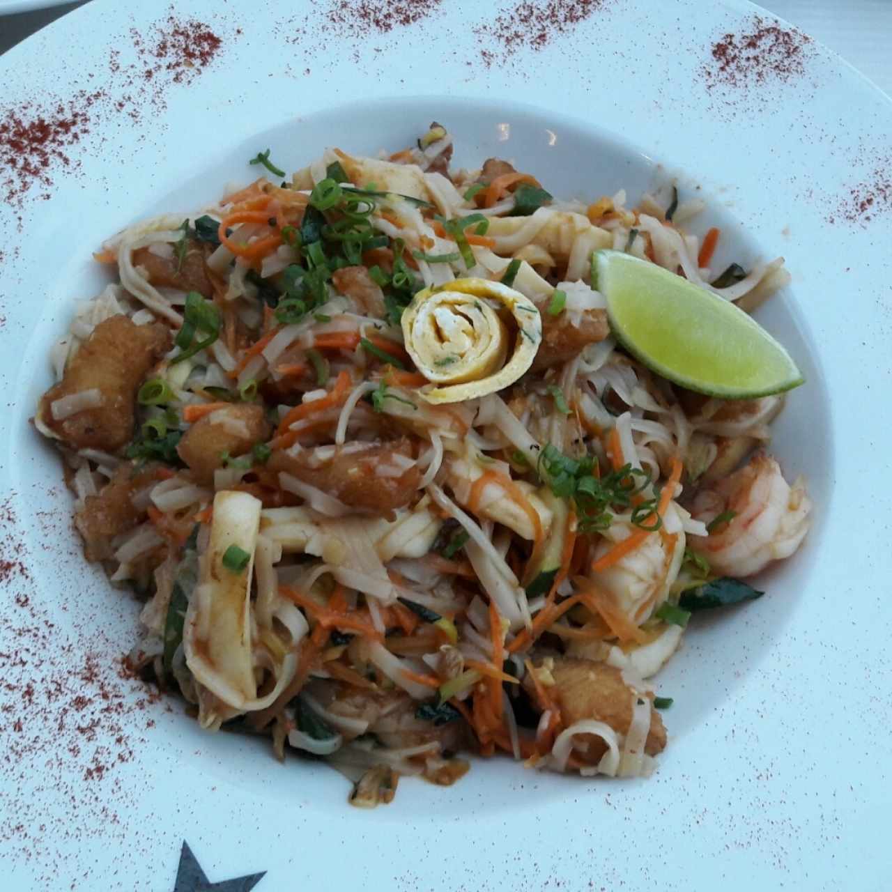 Pad thai de mariscos