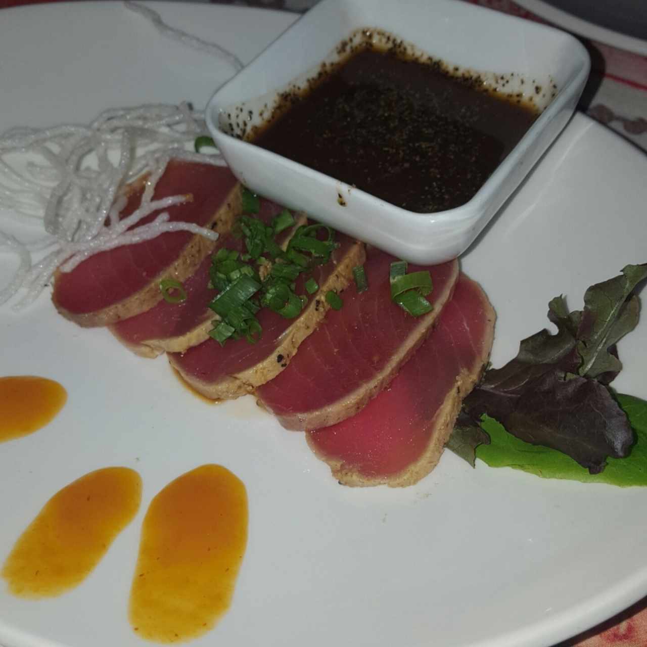 Tentadoras entradas - Tataki de atún