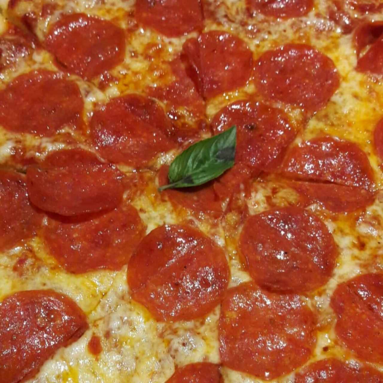 Pizza de pepperoni 