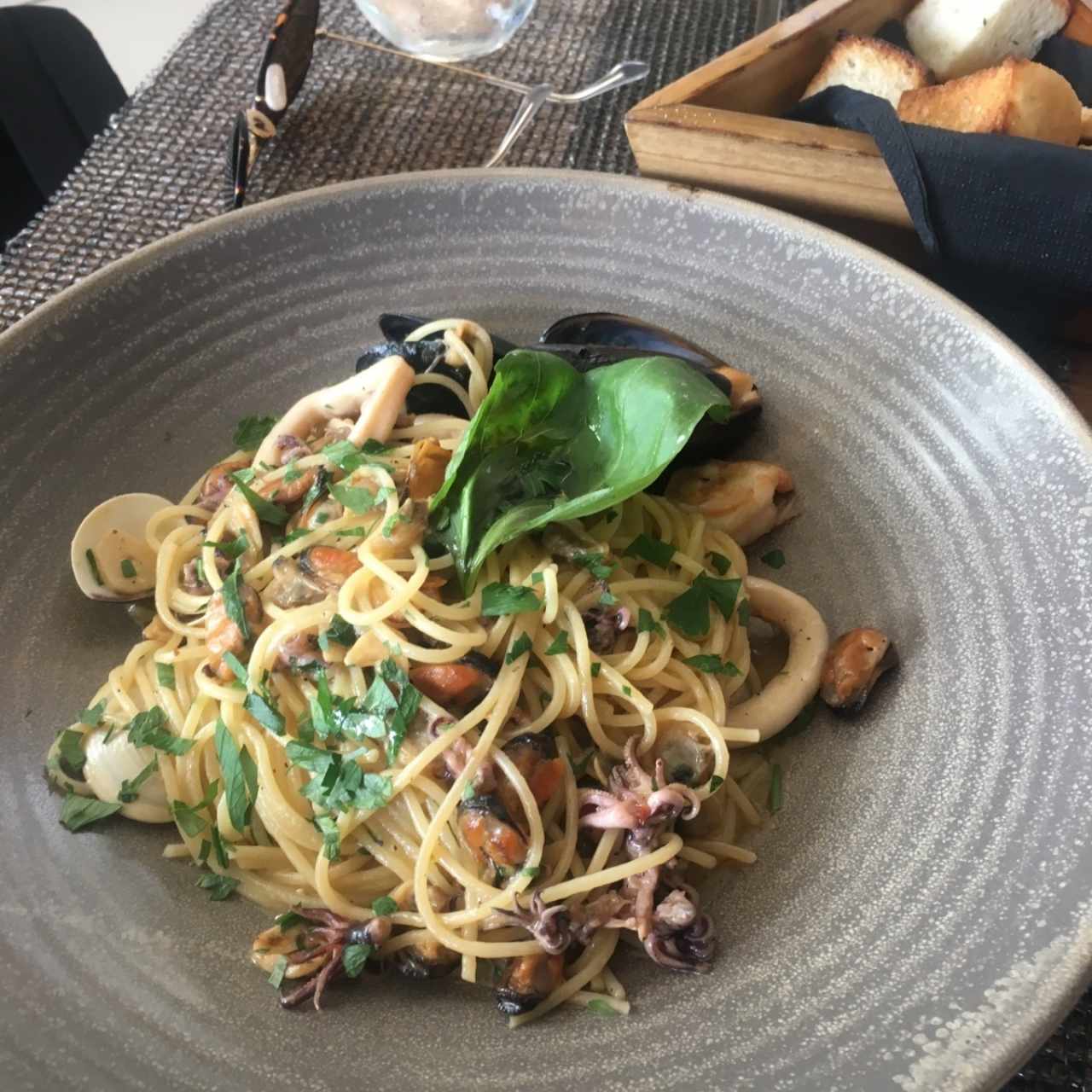 spaguetti frutti de mare