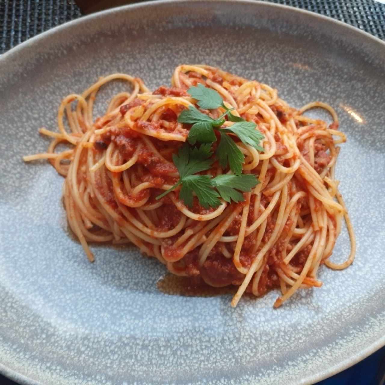 Spaguetti a la bolognesa