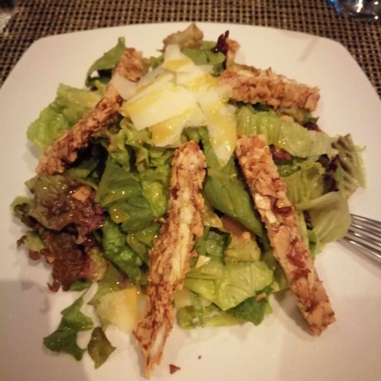 ensalada de pollo crocante