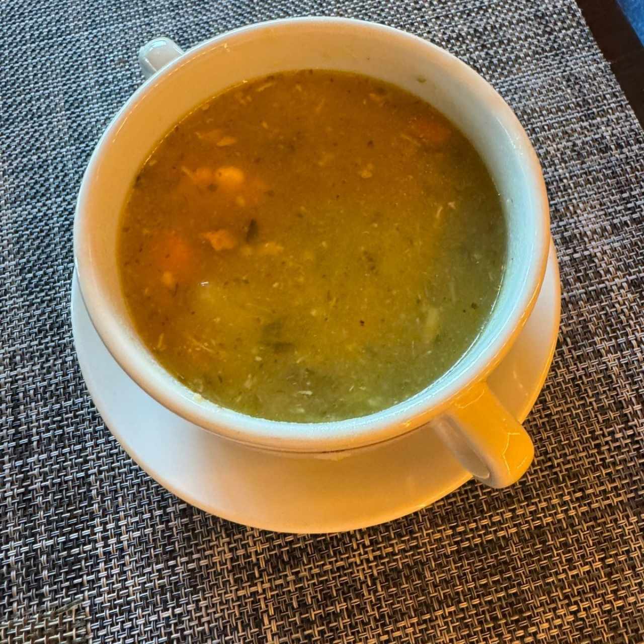 Sopa de pollo