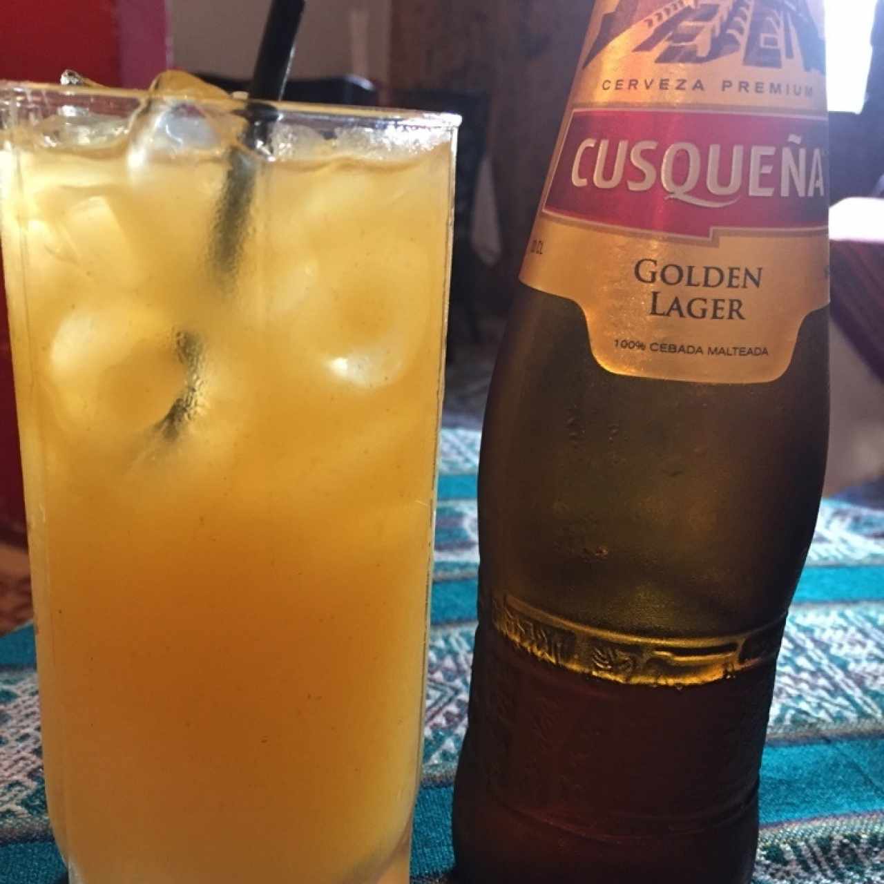 chilcano de maracuya y cerveza cusqueña