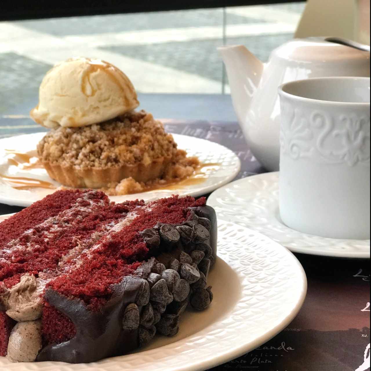 Red Velvet de Oreo y Apple Crumb