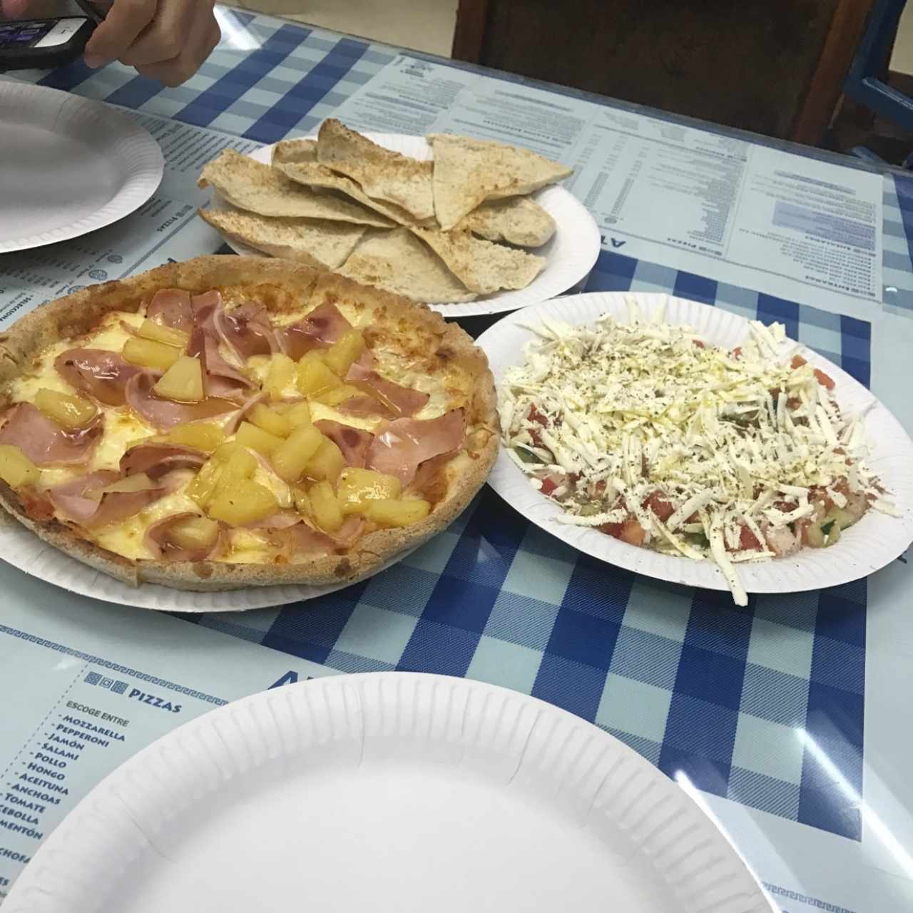 pizza Hawaiiana Personal y Ladopsomo sencillo 