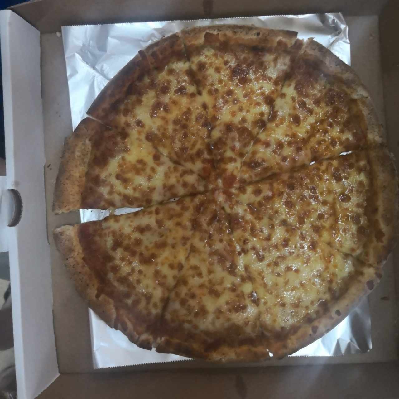 pizza personal de mozzarella