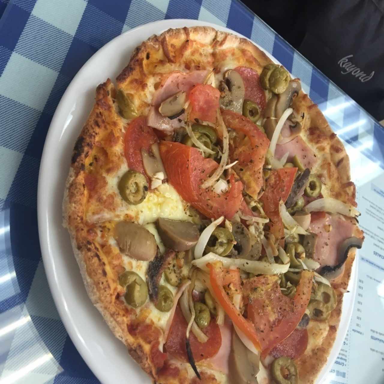 Pizza Ateniense