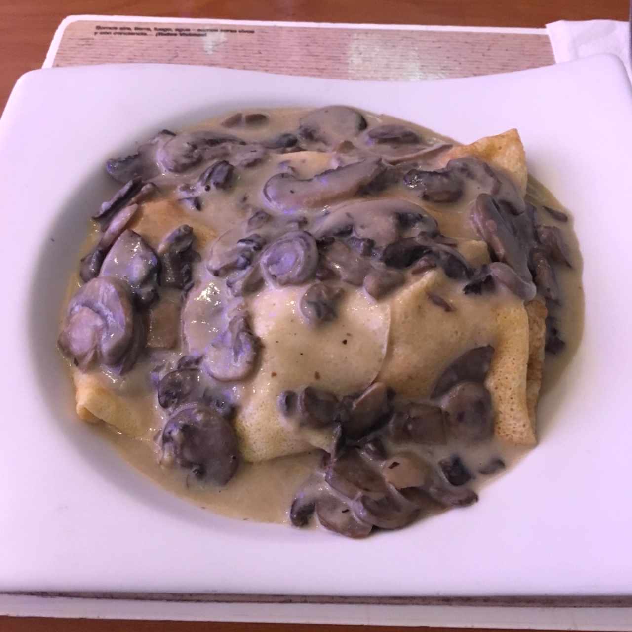 Crepe de Pollo con Champiñones y Queso