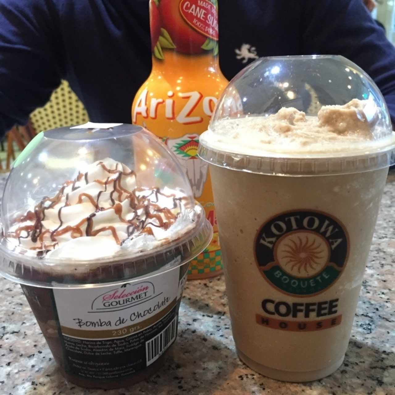 Bomba de Chocolate/ Frappé de Café