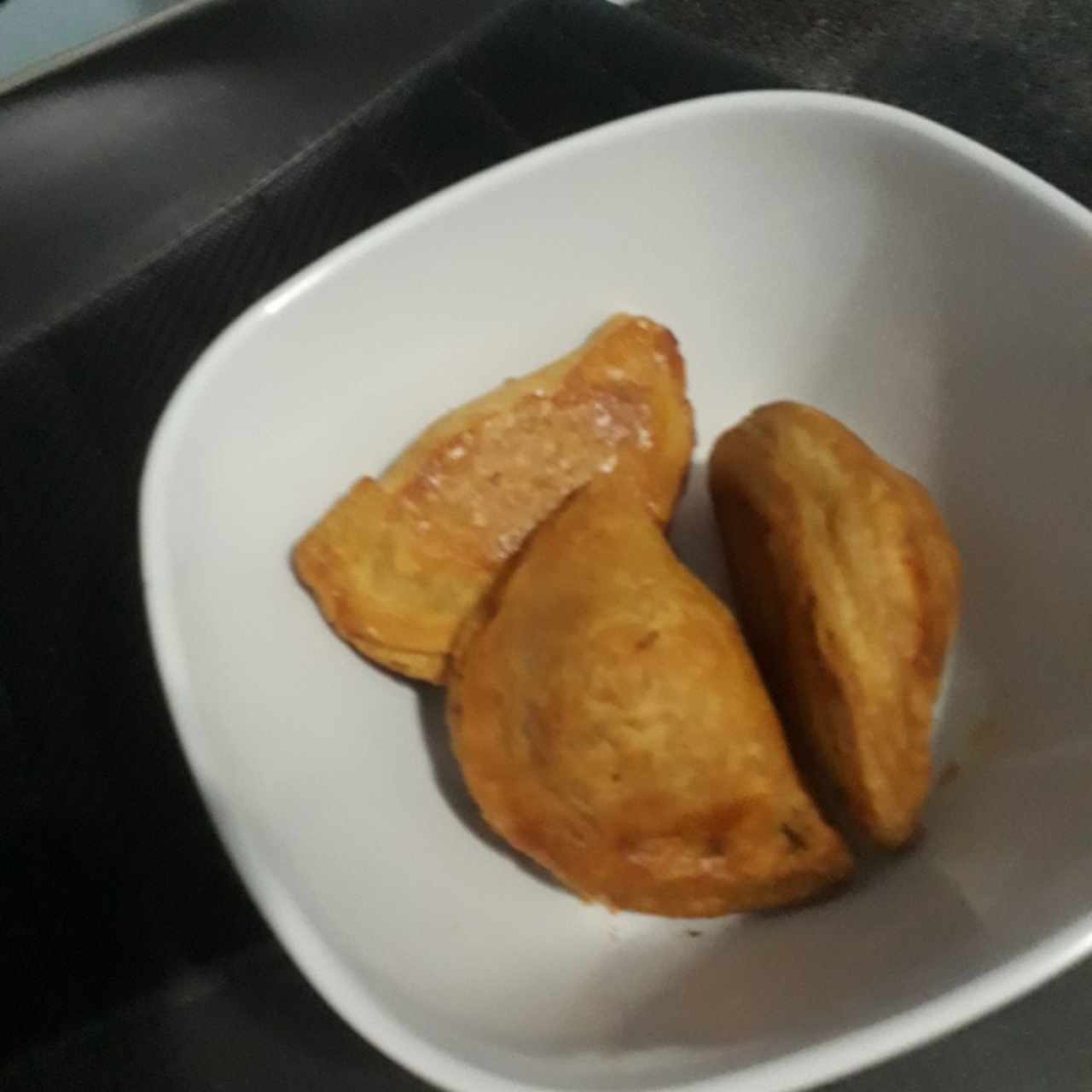 Empanaditas Queso Ahumado (12 und.)