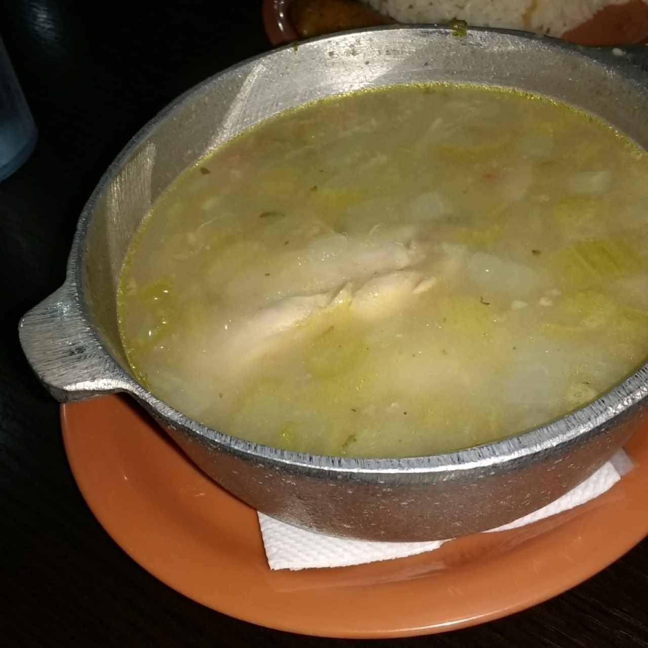 Sancocho (sopa de pollo y ñame)