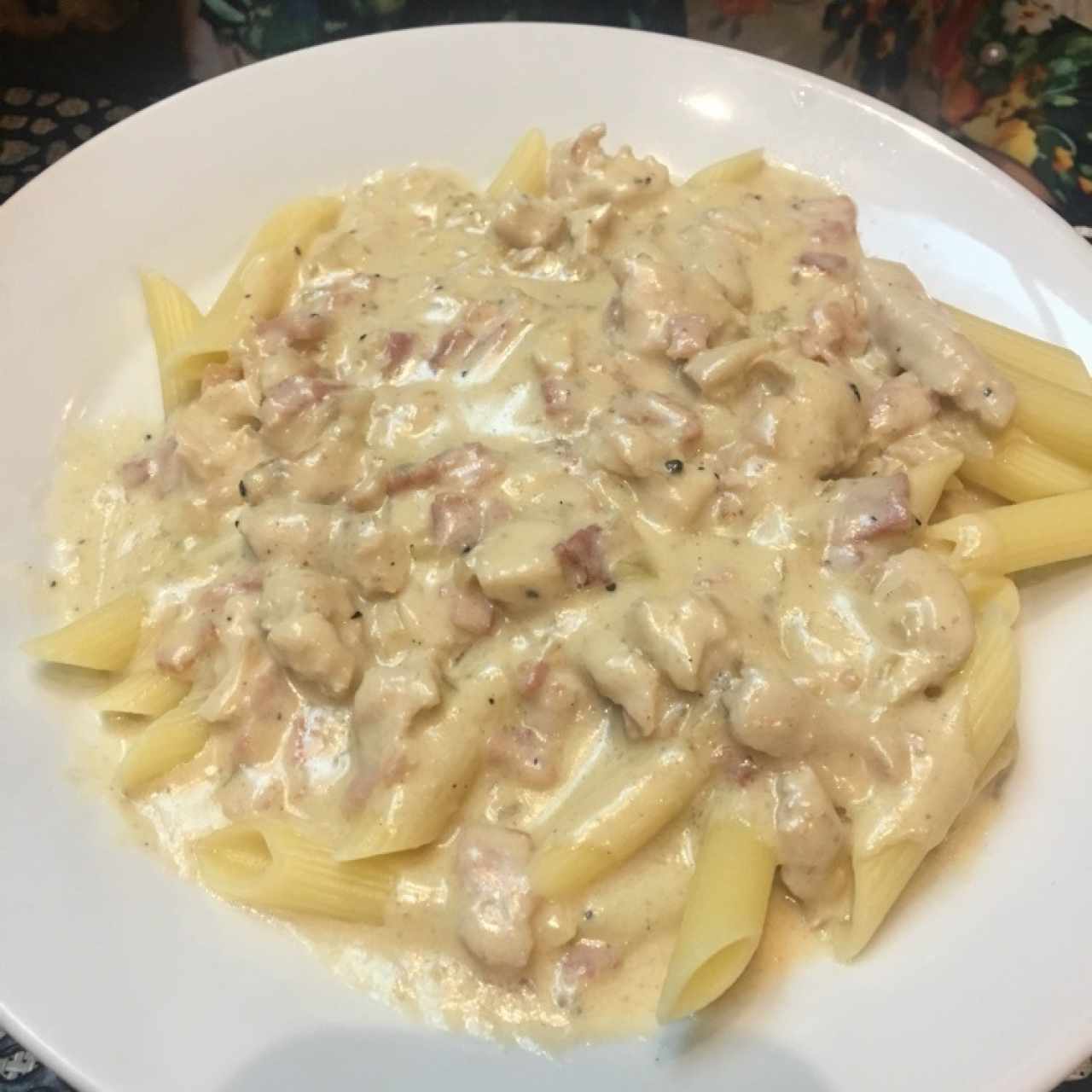 Penne alfredo