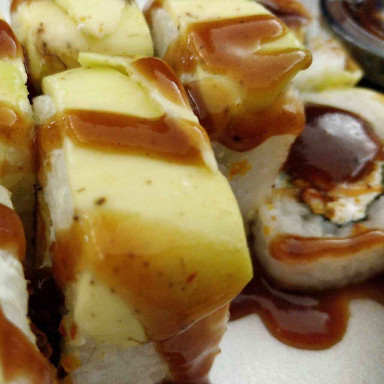 sushi de camarones