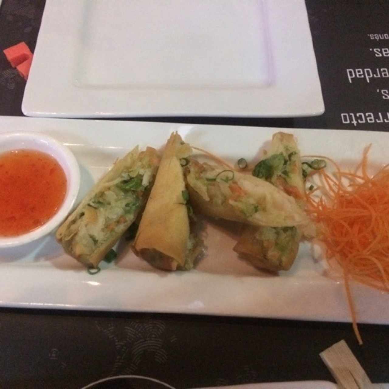 Entradas Calientes - Spring rolls