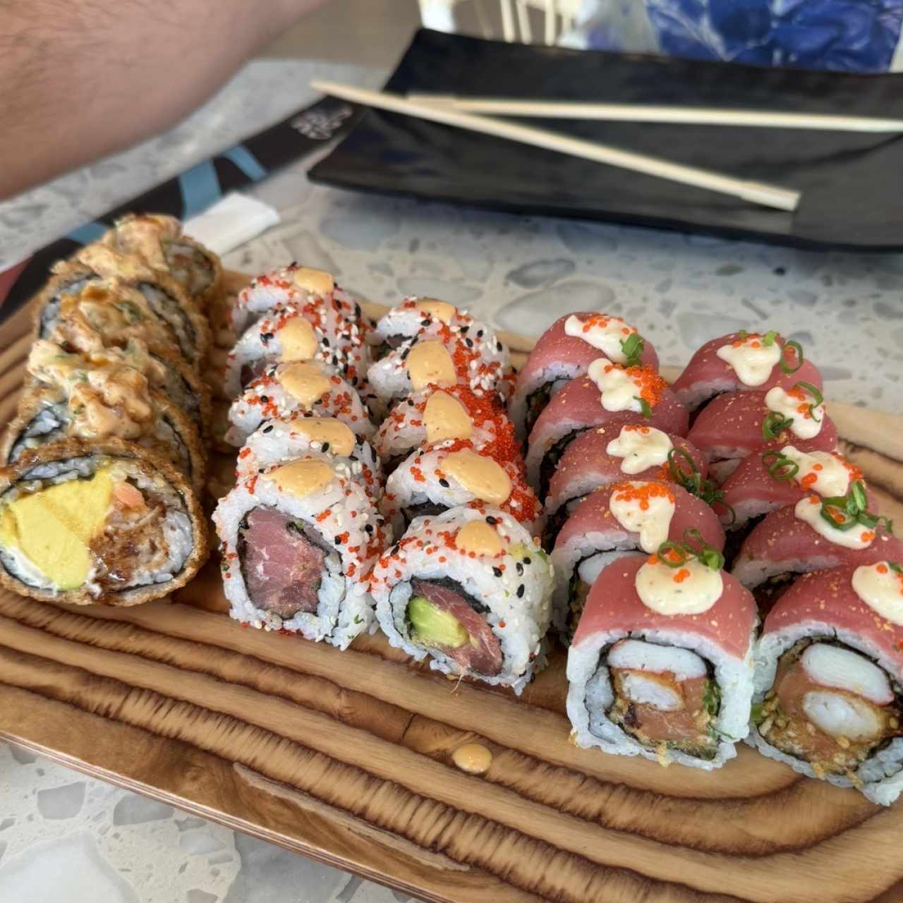 Summer roll, maguro spicy y kung fu panda