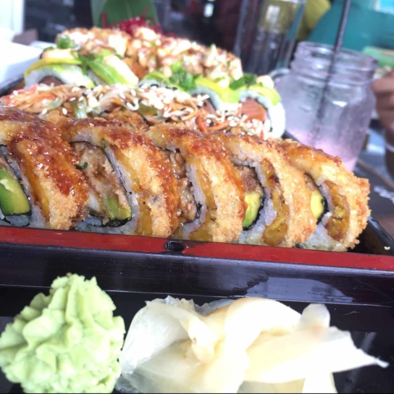 varios sushi