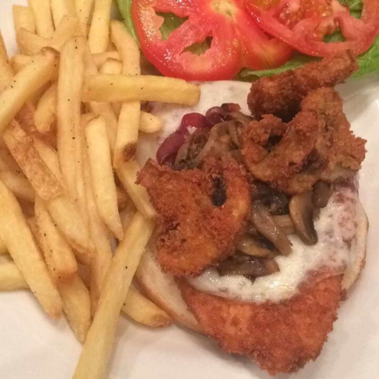 hamburguesa de pollo con hongos