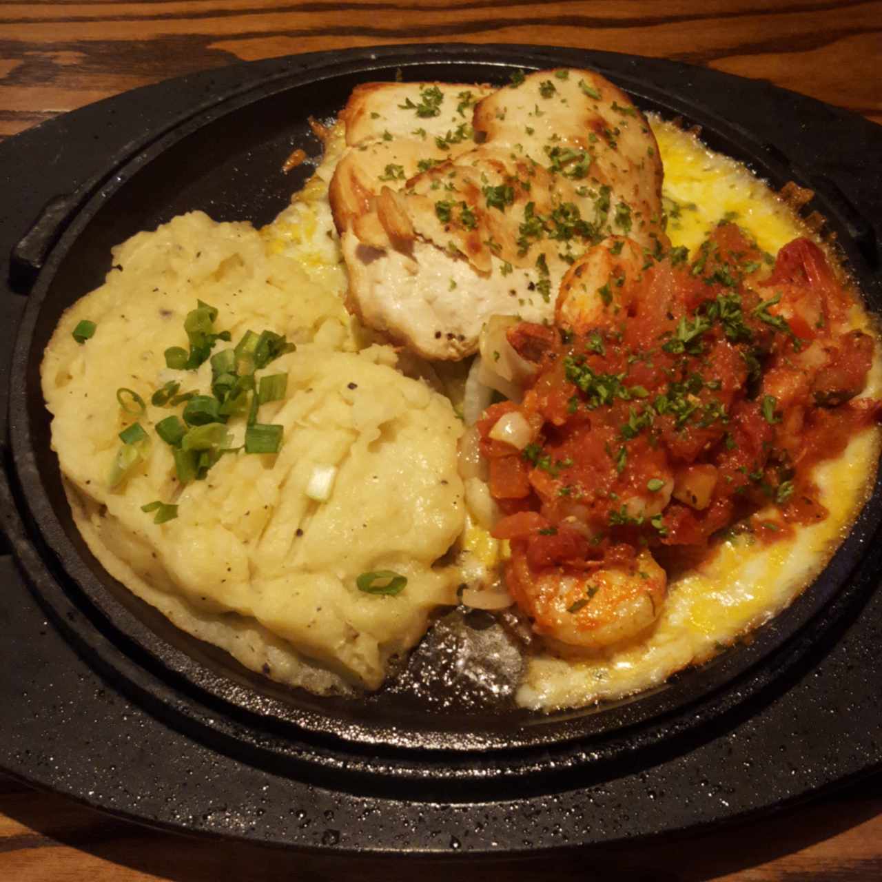 camarones y filete de pollo