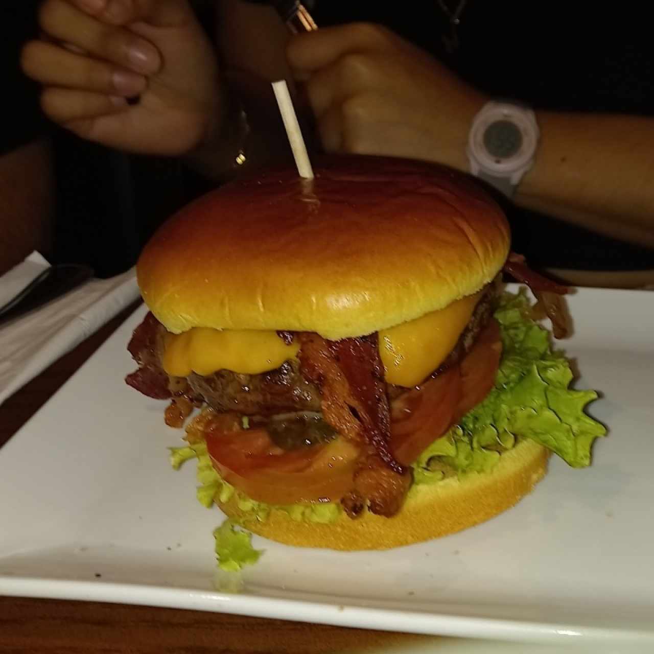 Burgers - BACON CHEESEBURGER