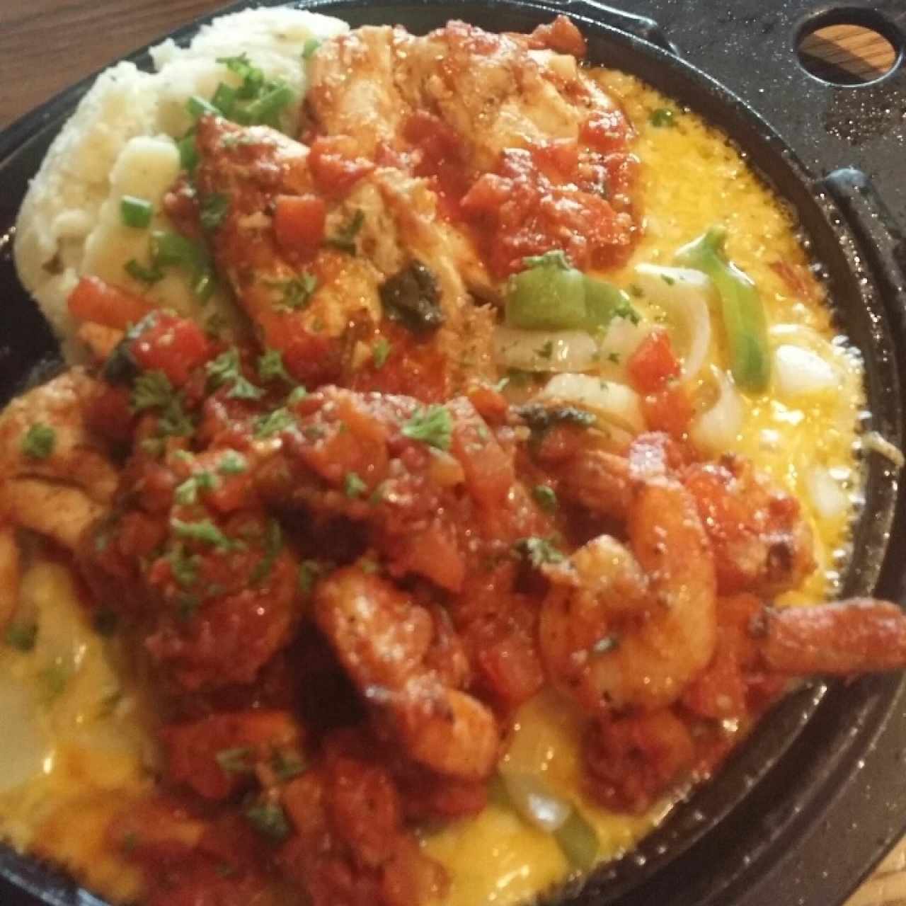 Sizzling chicken & shrimp