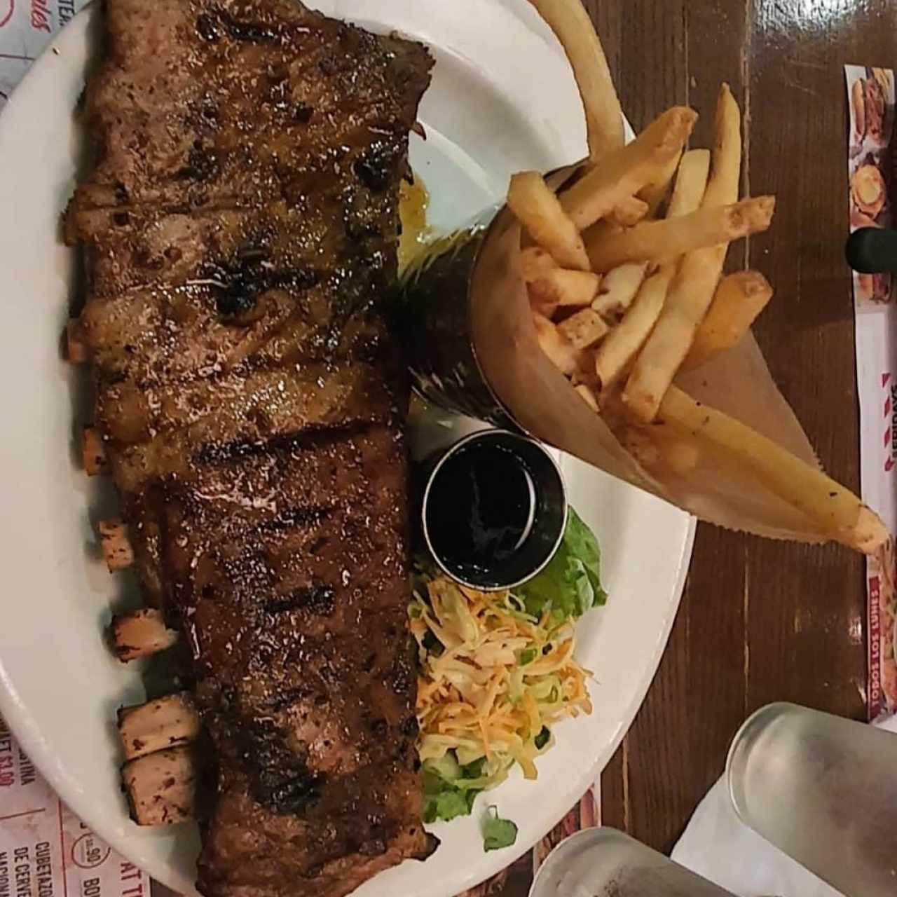 ribs con papas 